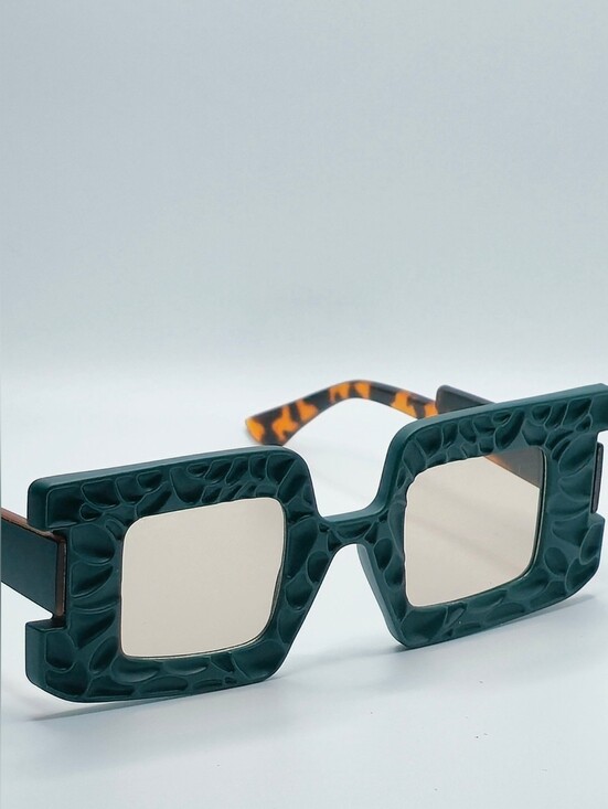 Accessories - Bourbon Shell